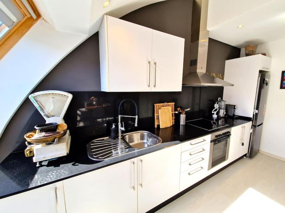 Apartamento Deluxe Vistas Al Mar Burela Kültér fotó